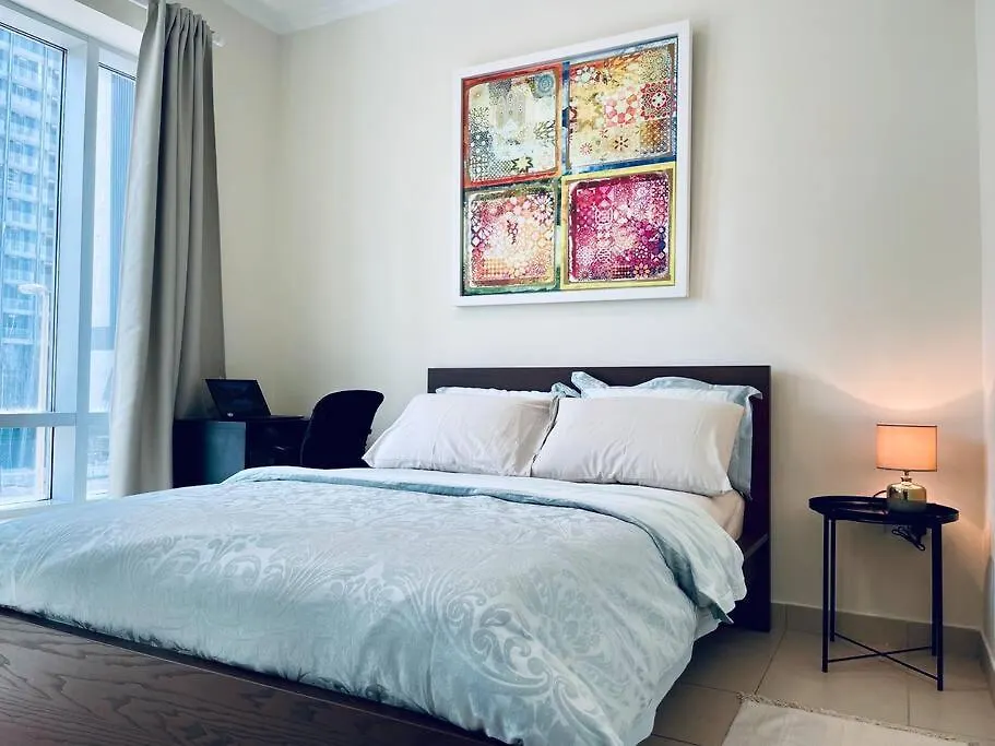 Spacious Studio Downtown Dubai - Walk To Dubai Mall 0*,