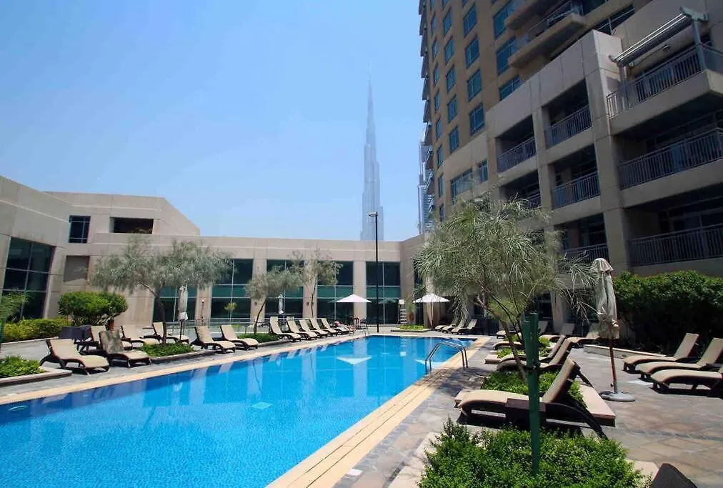 Spacious Studio Downtown Dubai - Walk To Dubai Mall