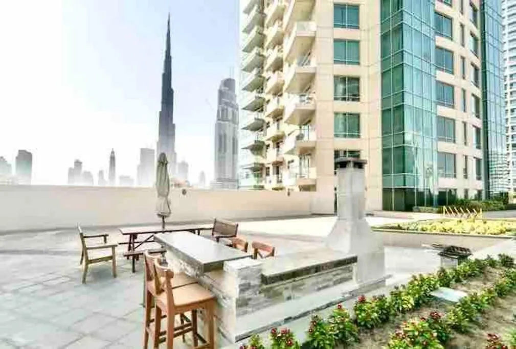 Spacious Studio Downtown Dubai - Walk To Dubai Mall 0*,